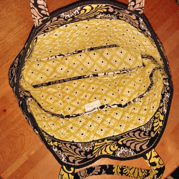 Vera Bradley Bag Yellow Black White Paisley - Picture 4 of 7